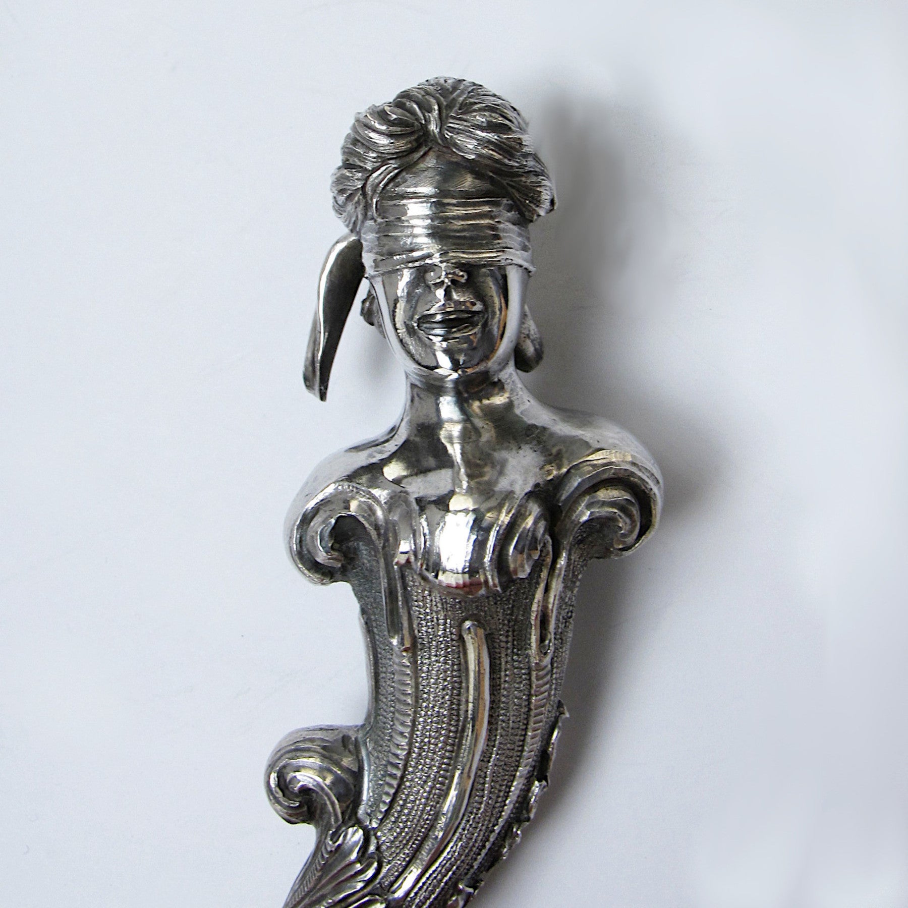 Glückshorn mit verbundenen Augen, groß